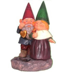 Garden Sun Light F0119 Gnome Sweethearts Solar Powered Accent Light